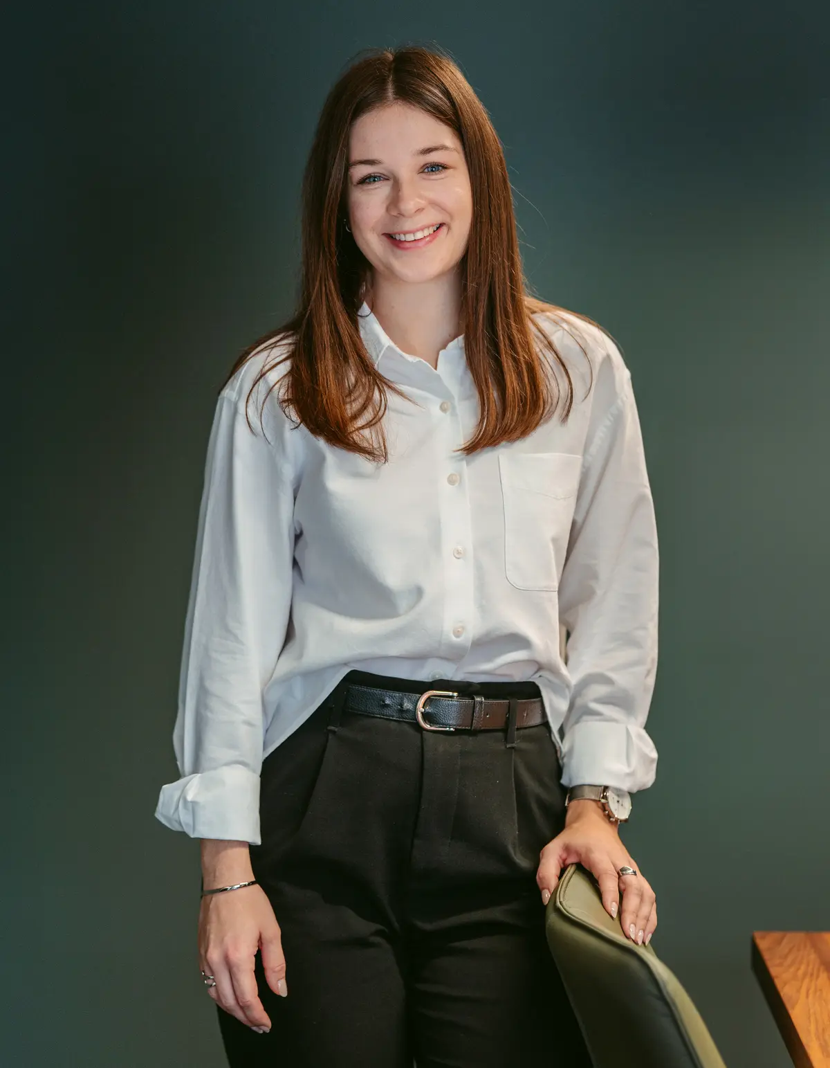 andrina-flury-verkaufen-immobilien.jpg?c=bcbc0f7ca6744e9095c48d73f046a944