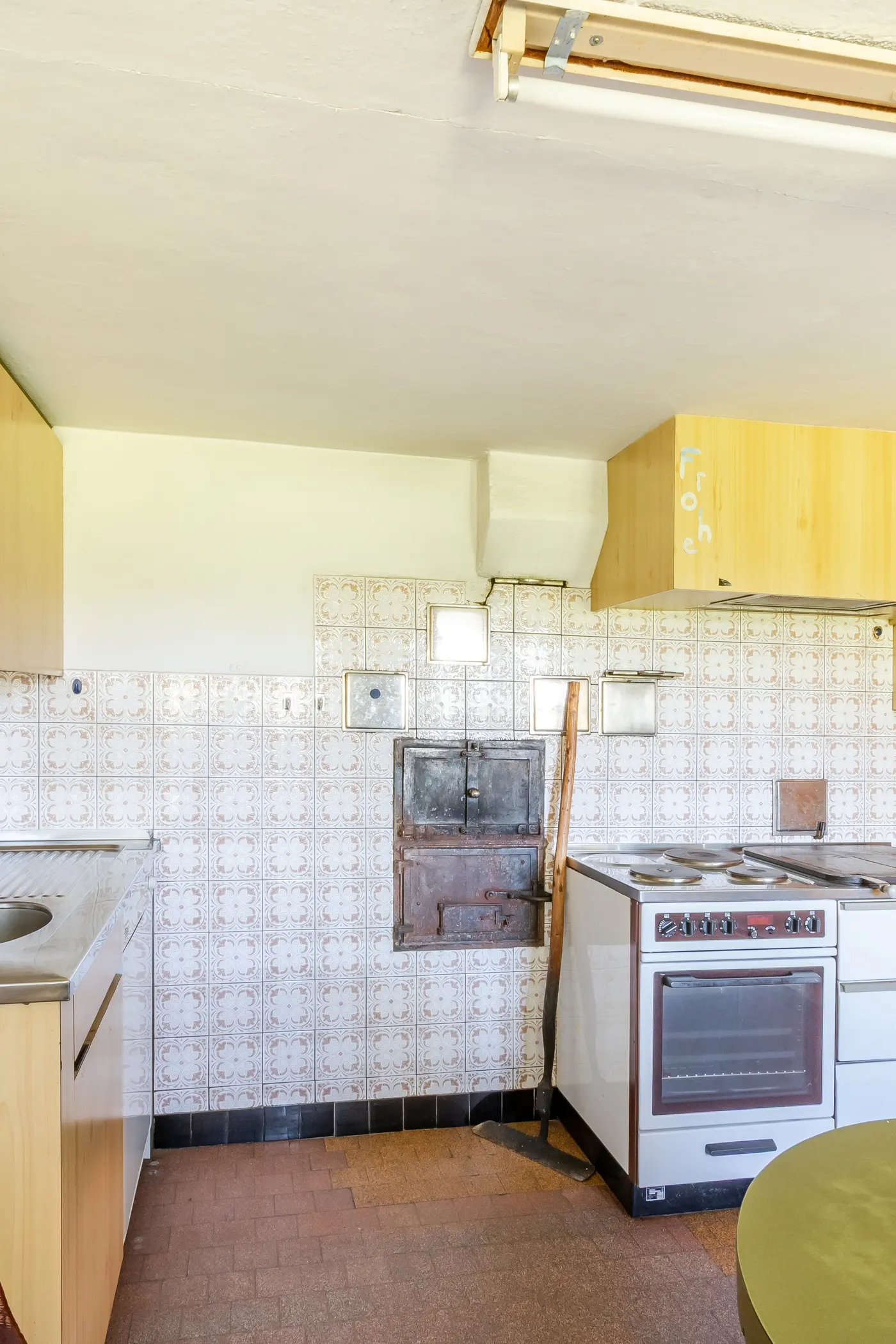 0f955bad-b3ee-42d2-9858-483f74292020_original.jpg?c=f32506187f3f4ecea6b882a63b481e9e