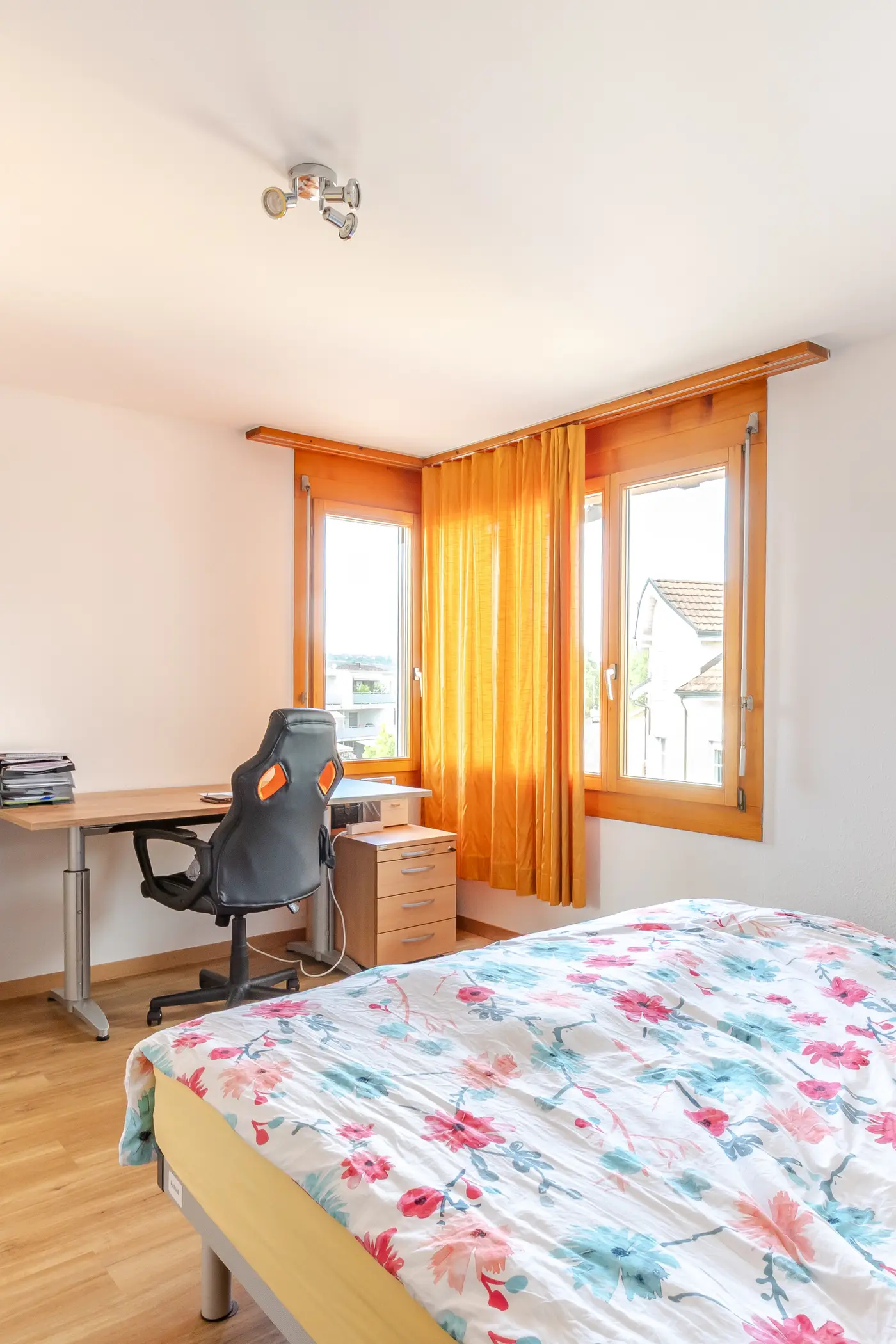 49b8f552-3b96-41d0-9422-0eb18a49af86_original.jpg?c=0ba7a0ecebb841f193a9d1f0cdca9cc3