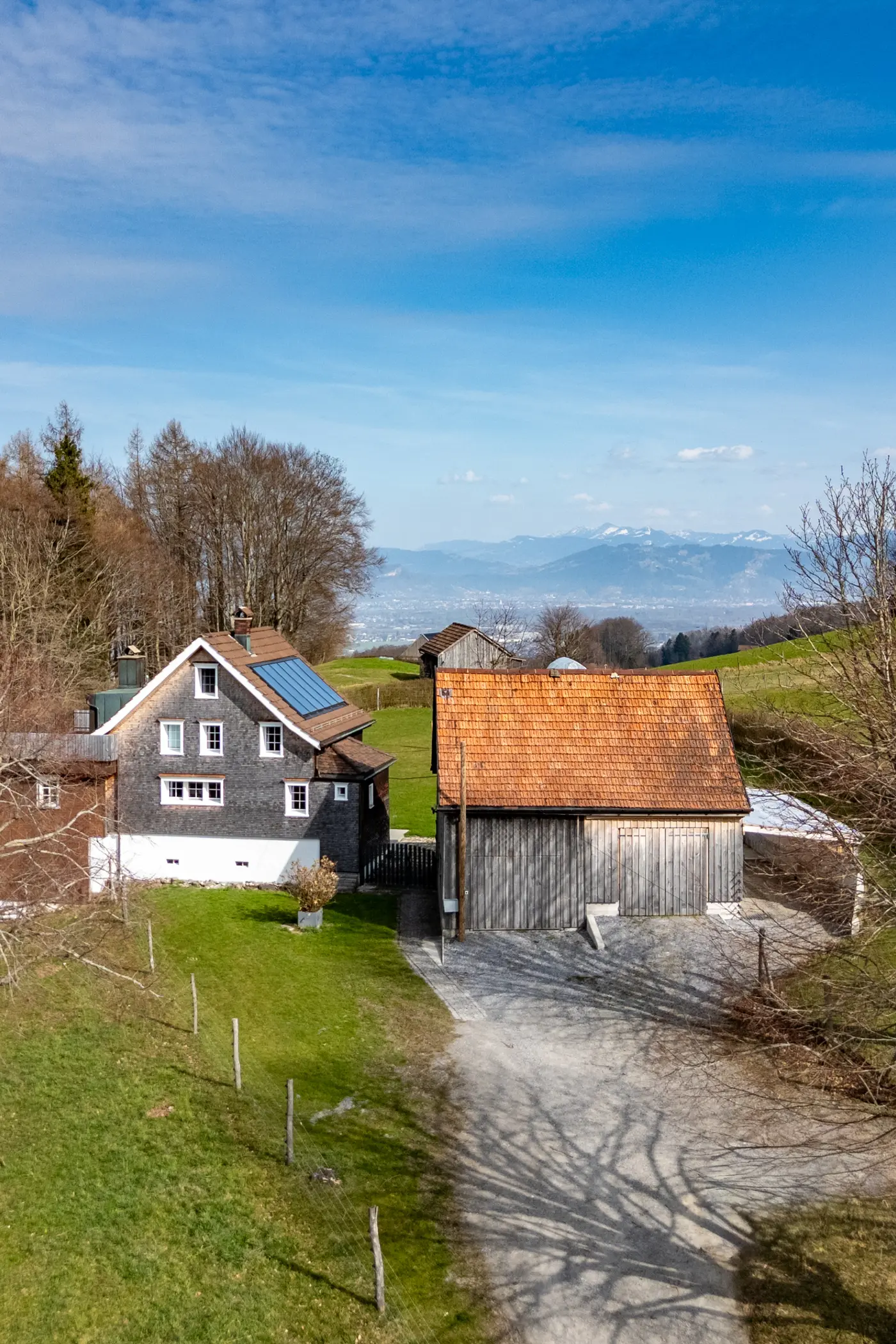 a2a73fb2-2d26-4a4f-9962-f9f7af2d5b27_original.jpg?c=371f4df63c1e4b2a8b1cd6878508b967