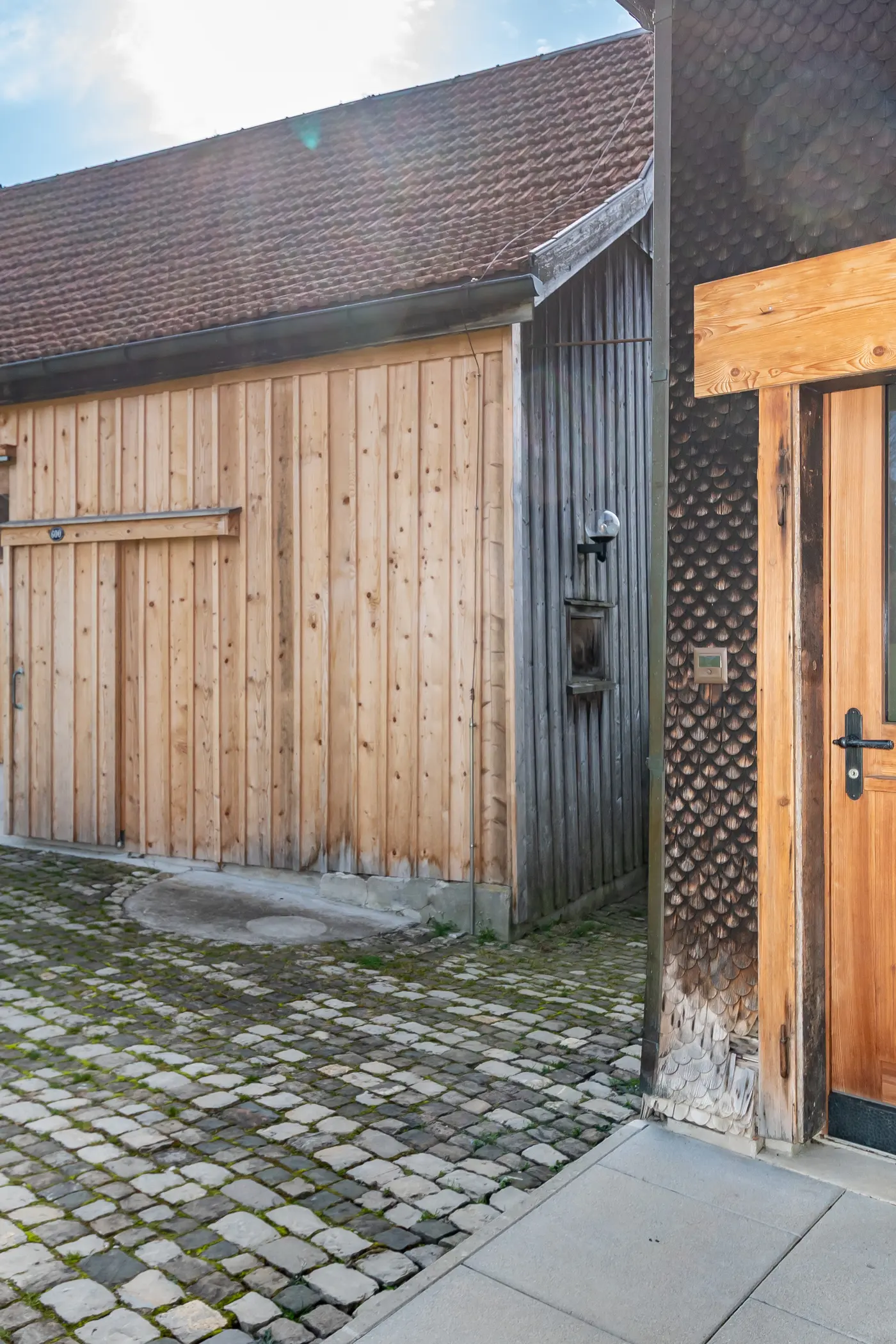 b6f48918-9a43-4c5b-a5d6-6eb7268e3a65_original.jpg?c=fd8e637627fb4cacb2c58e3e1aae3c3c