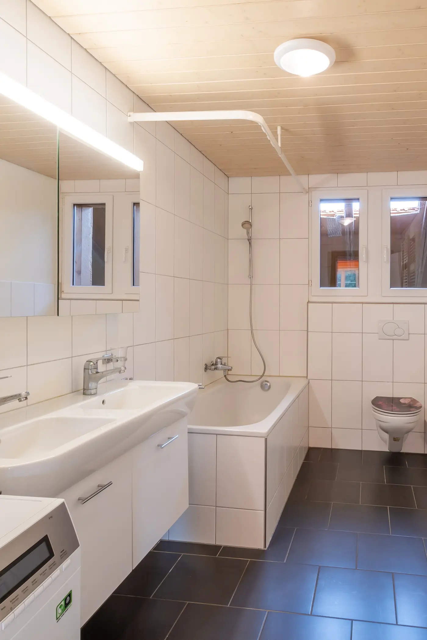 d5da10d8-08b8-445a-ad6f-85401a5a46cd_original.jpg?c=bf294999bee640c2975a05897baf4a0a