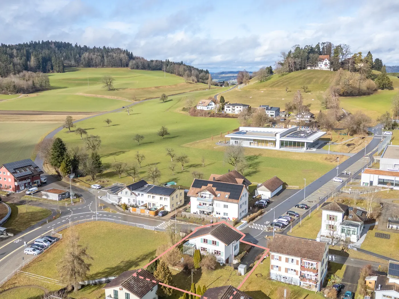 d6416411-0528-498f-8f2c-33d592220c5e_original.jpg?c=90ceaae9d55c4e49bf5d7814d1b498d8