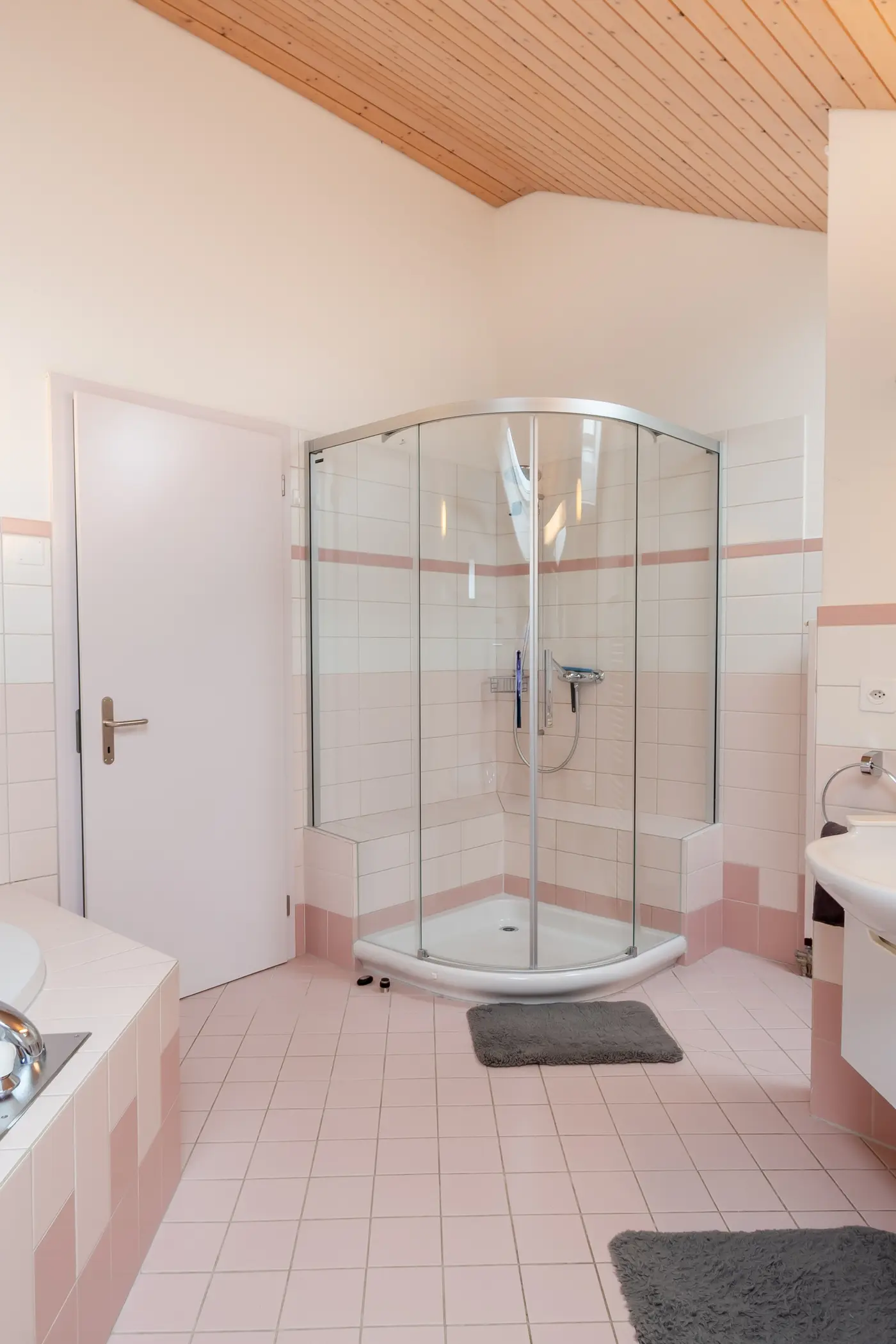 dda761c1-86c7-4af2-9701-f5386c7002a5_original.jpg?c=7ad47e28c0ce49938481d996a0debeb7