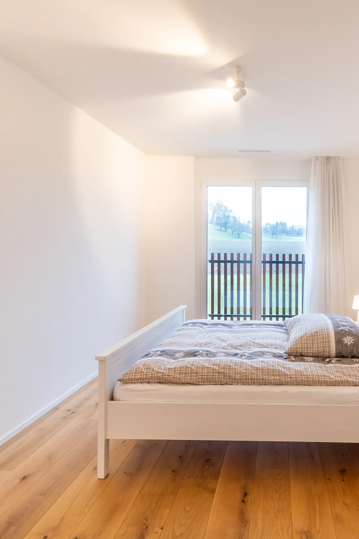 df1bbf34-3e10-4a30-bd8c-f361e74dedf8_original.jpg?c=8e5f7b94d0e84a8e950c91b761c0a2c1