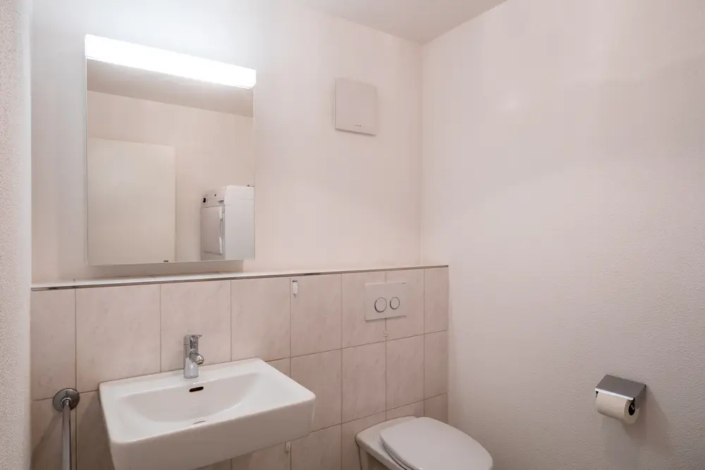 df697bf7-6343-4236-9e33-9310eae1f9ba_original.jpg?c=1147a232157c4a07813d70d6f80f6e30