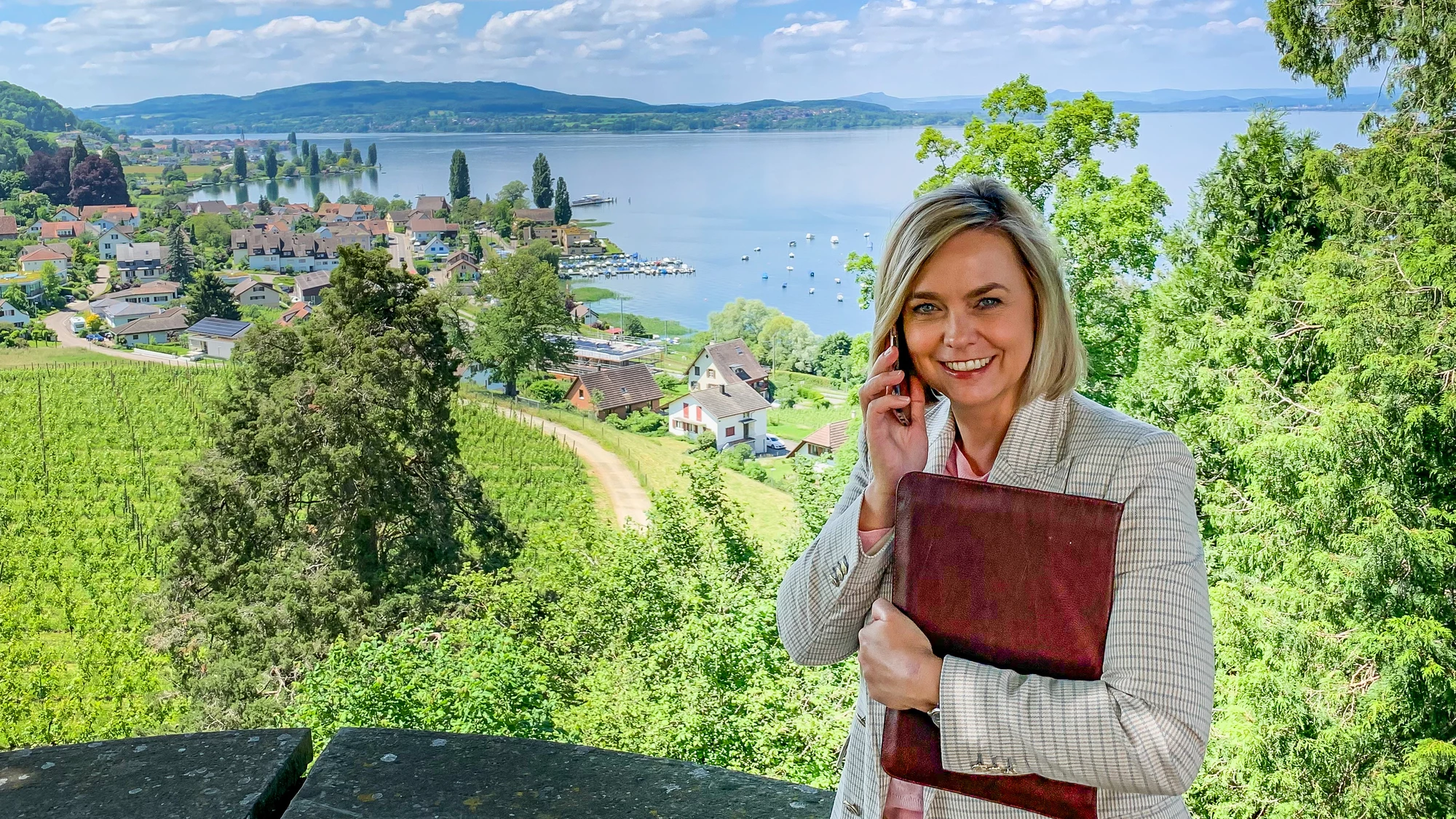 fleischmann-immobilien-nicole-morgenstern-bodensee-immobilienverkauf-kopie.jpg?c=12bf2048f21f4ff9b3b00c30fb4407b0